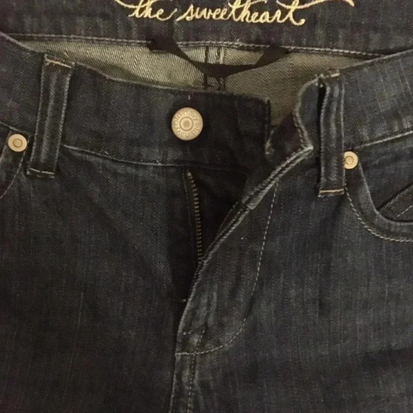 The Sweetheart  jeans - Picture 4 of 5